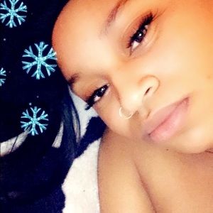 Meet your Posher, Raven